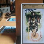 ♑︎♑山羊座さんの6月下旬をTarotDaliダリタロットで占ってみました!07’20″で一瞬白いオーブがピアノのところを飛んでいました！